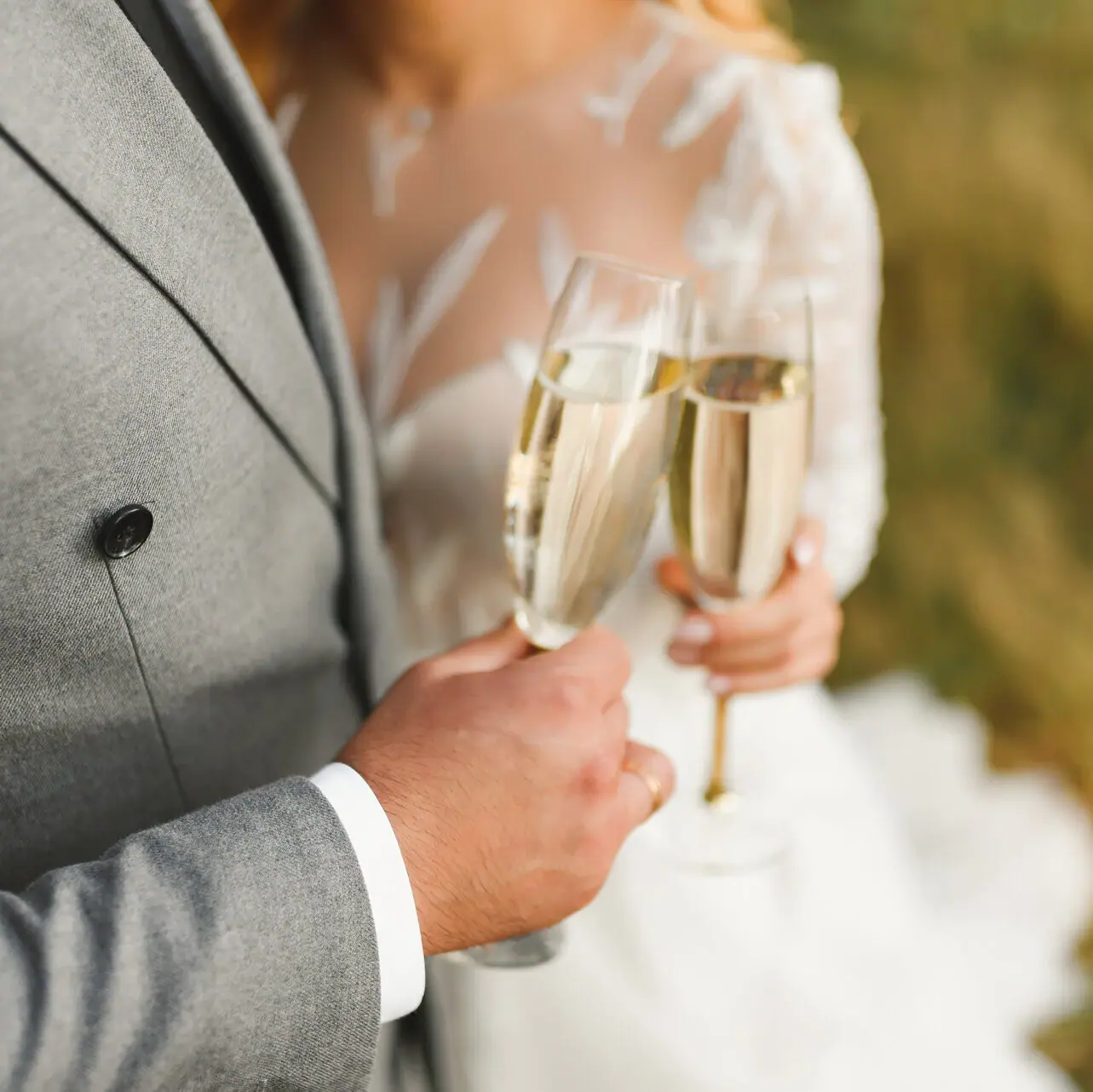A wedding couple at Lake Tegernsee